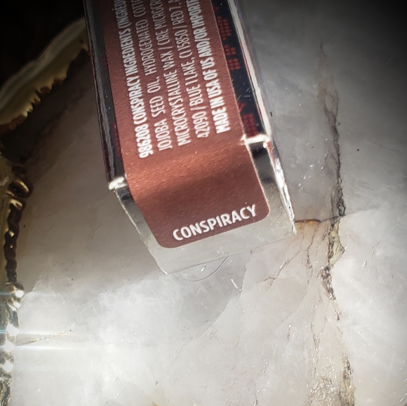 URBAN DECAY | CONSPIRACY | 24HR JUICY COLOR/ LIP DEFINITION | USED 1X - Picture 8 of 11
